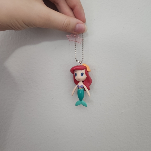 Disney princesses keychains‼️ (3/$25) - Picture 5 of 6